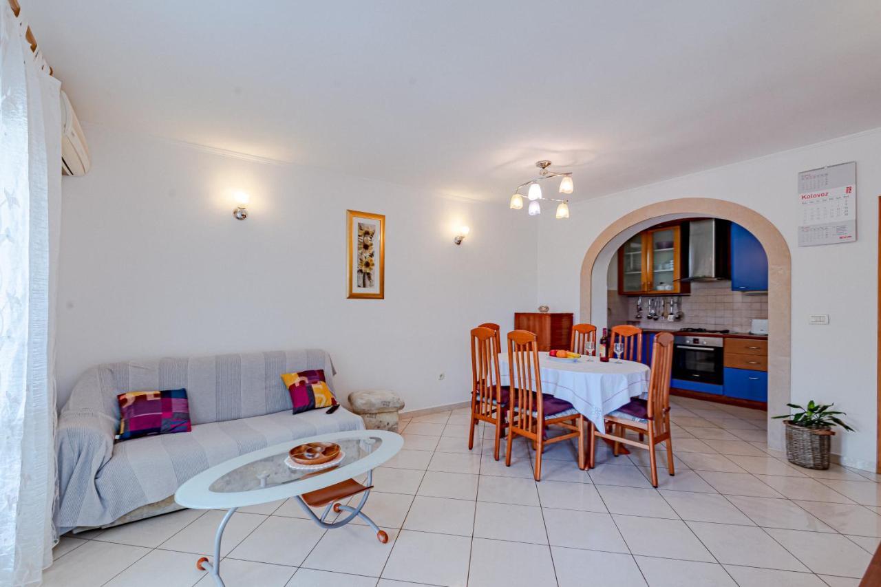 Apartment Ruzica Zrnovo Екстериор снимка